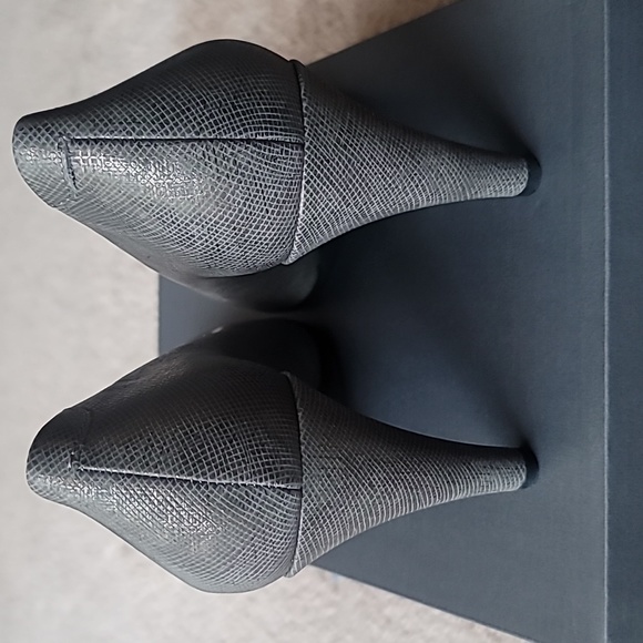 NIB Ecco Shape 75 Sleek Heels, Size 41 (10-10.5), Color Warm Grey - Picture 11 of 16